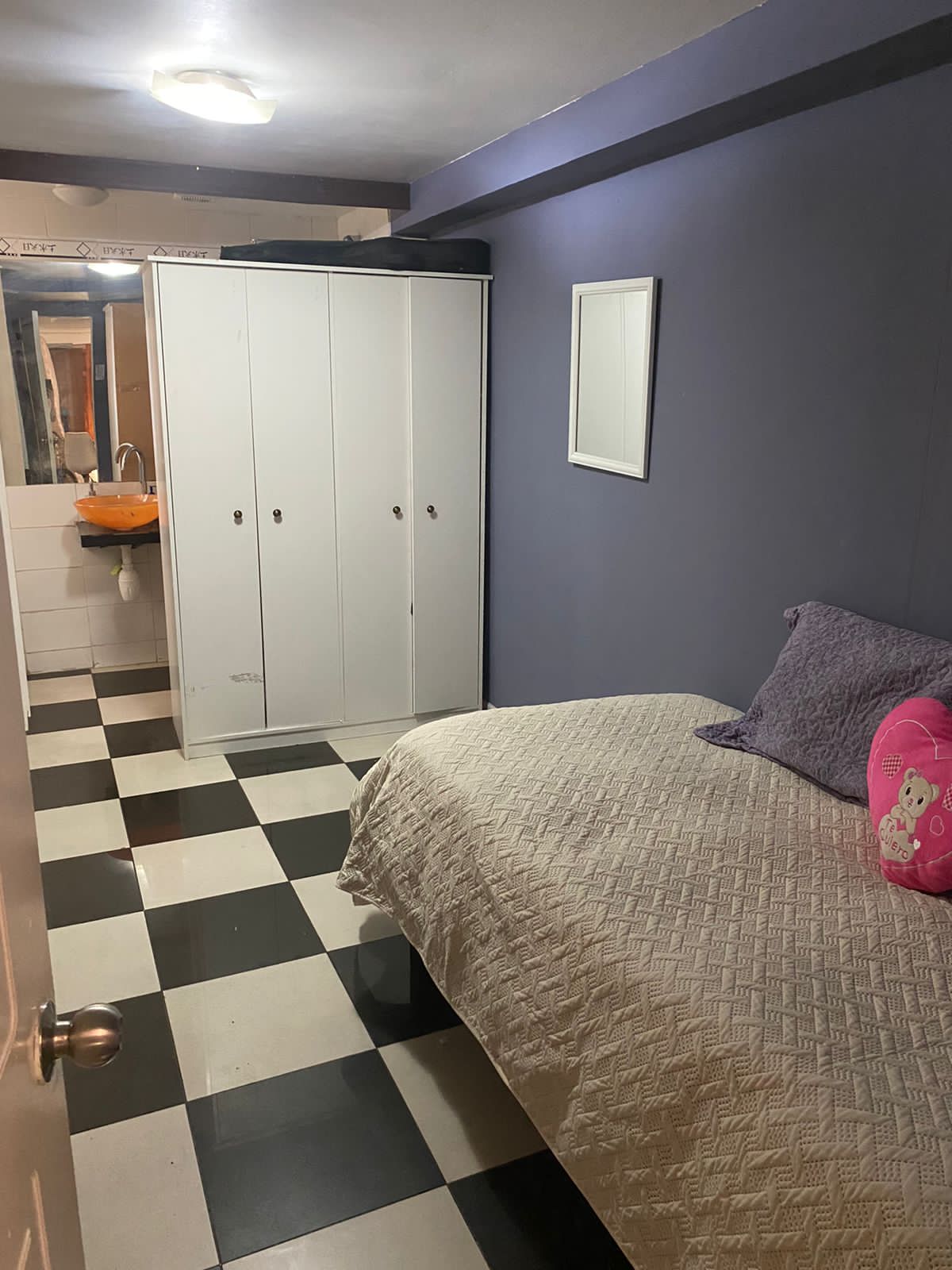 10.- DORMITORIO Y BAÑO 3.jpg